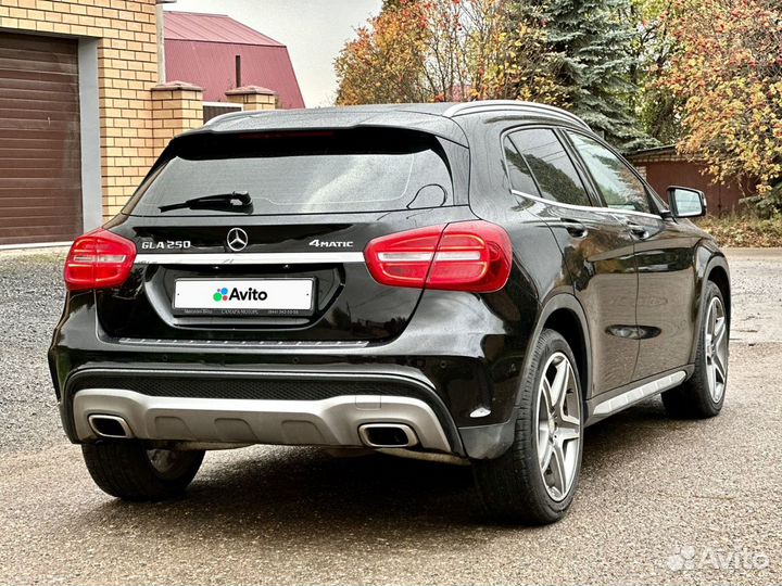 Mercedes-Benz GLA-класс 2.0 AMT, 2015, 138 000 км