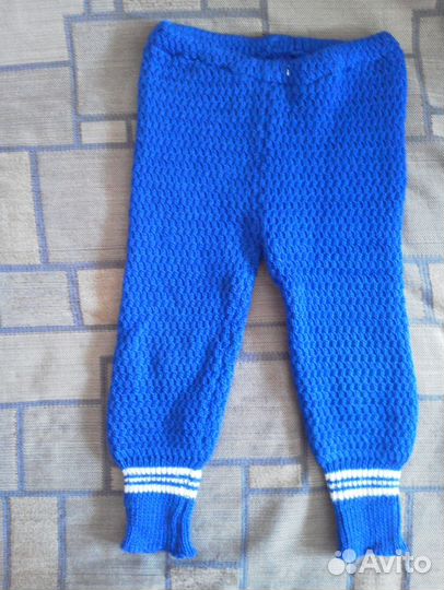 Вязаный на заказ костюм