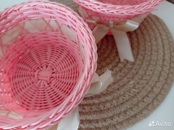 Корзинка декоративная