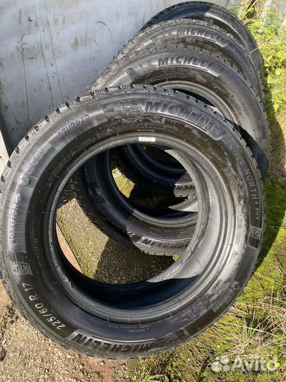 Michelin X-Ice North 4 SUV 225/60 R17 103T