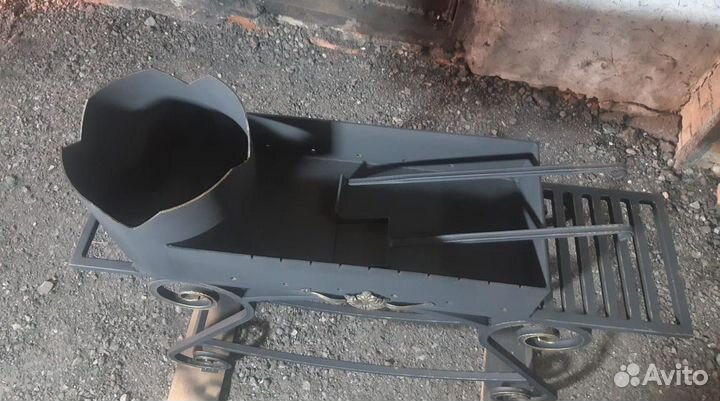 Мангал с подказанником 4 мм