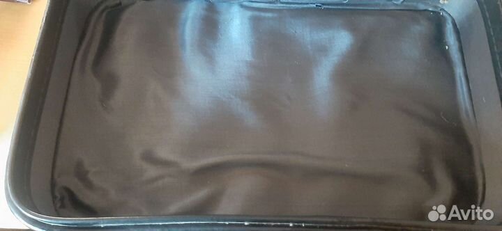 Чемодан СССР в наличии 2,на первом фото - продано