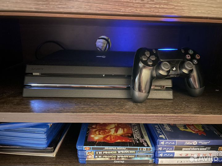 Sony Playstation 4 Pro 1 Tb