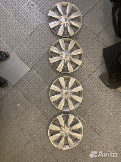 Колпак колесный Тойота Авенсис r16