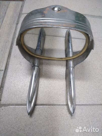 Зеркало заднего вида ретро