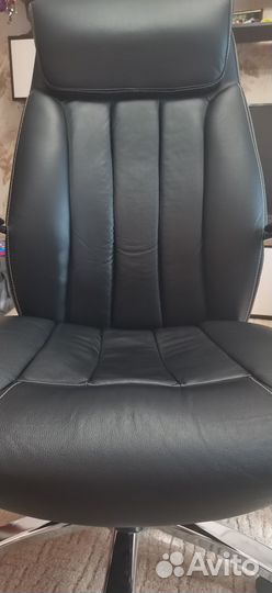 Кресло руководителя кожаное