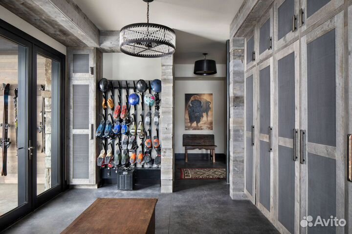 Шкаф в прихожую на заказ