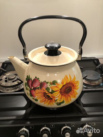 Чайник эмалированный новый