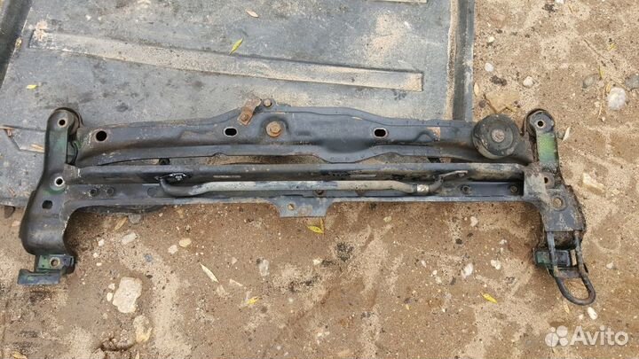 Передняя подмоторная балка пассат б3 б4 191199201b
