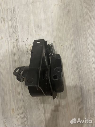 Новая подушка двигателя x trail t30