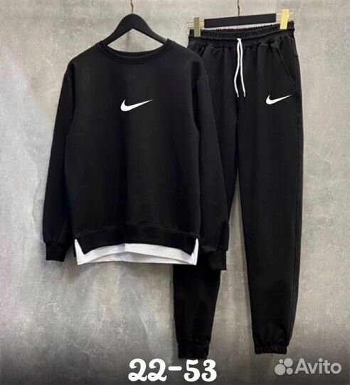 Спортивный костюм мужской Nike легкий