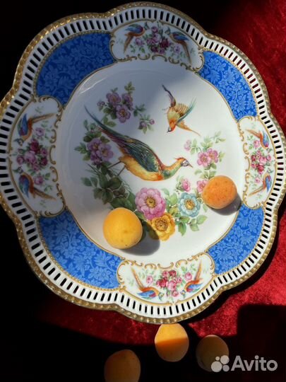 Старинная тарелка 