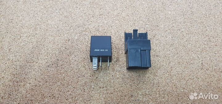 Реле вспомогательное 5 контактов 12B