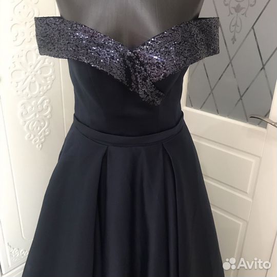 Вечернее платье