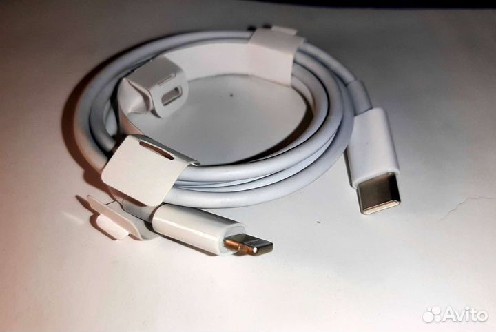 Кабель зарядный TypeC-Lightning Apple Mac новый