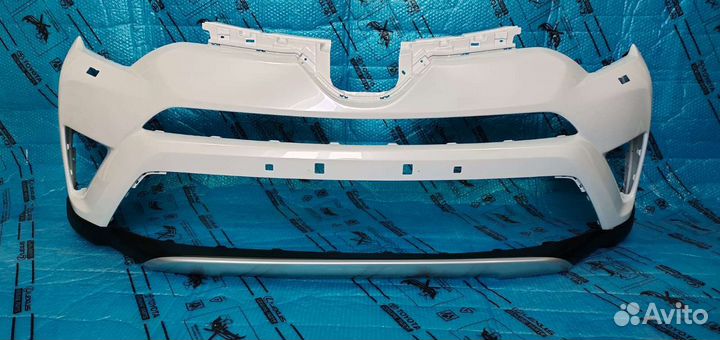 Бампер RAV4 4 белый с губой и спойлером 2015-2019