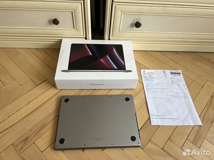 MacBook Pro 14 2023 M2 16Gb 512Gb на гарантии