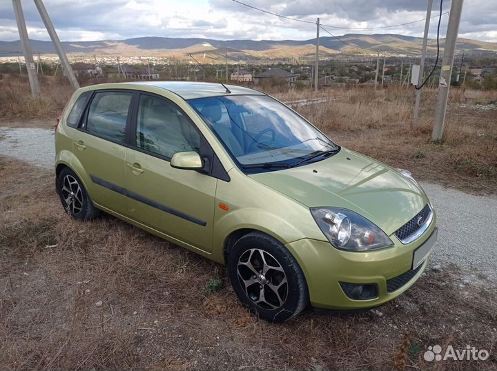 Ford Fiesta 1.4 AMT, 2007, 123 500 км