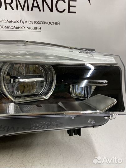 Bmw F85 Adaptive LED фара правая