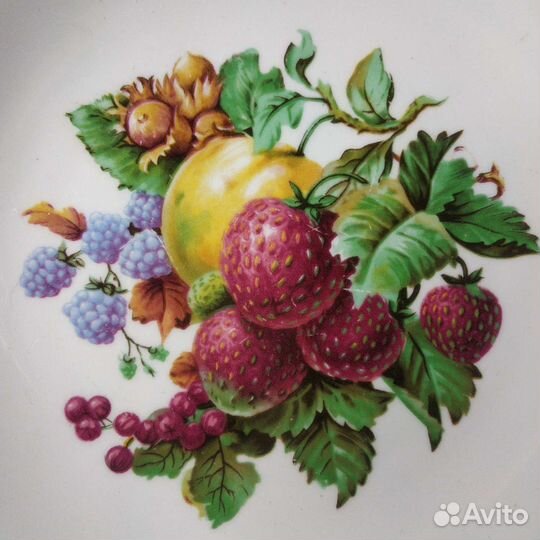 Антиквариат из Европы. Декоративная тарелка