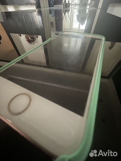 iPhone 6S, 64 ГБ
