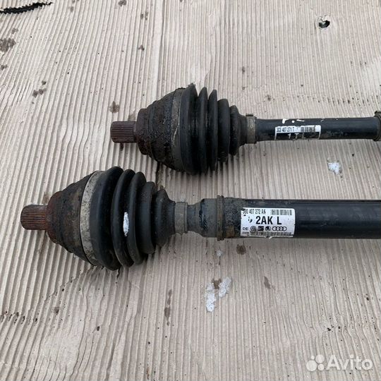 Полуось передняя для VW Passat CC 2009-2012 Cbbb