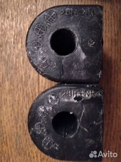 Втулки заднего стабилизатора