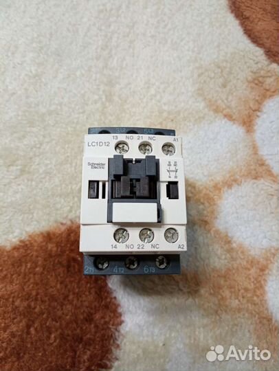 Контактор LC1D12M7 Schneider Electric