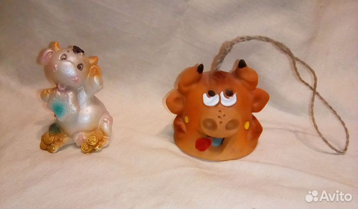 Сувениры статуэтки