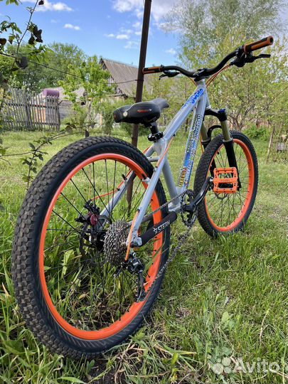 Велосипед кастом на раме Mongoose 24 Fireball