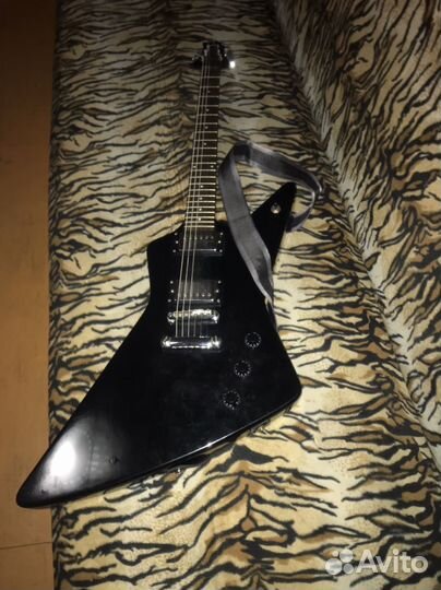 Электро гитара