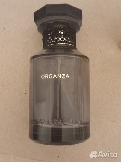 Пустые флаконы от парфюма