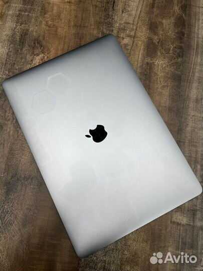 MacBook Pro 15 16/256 Гарантия 90 дней