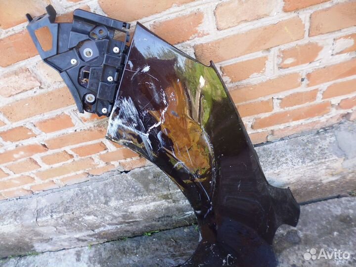 Опель Астра J 5D крыло переднее левое с 2009