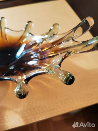 Вазы Гутное стекло