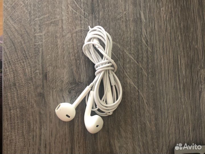 Наушники Apple EarPods jack 3.5 мм