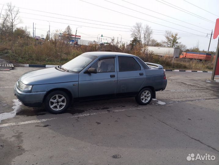 ВАЗ 2110 1.5 МТ, 2001, 200 000 км