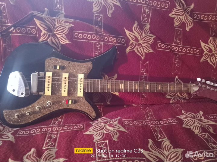Электро гитара