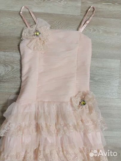 Нарядное платье для девочки