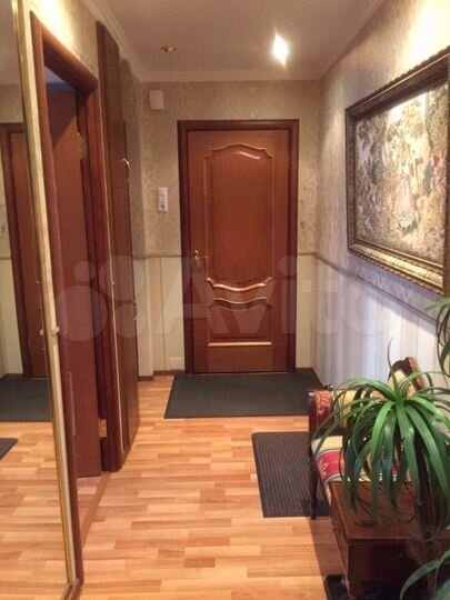 3-к. квартира, 68 м², 2/9 эт.
