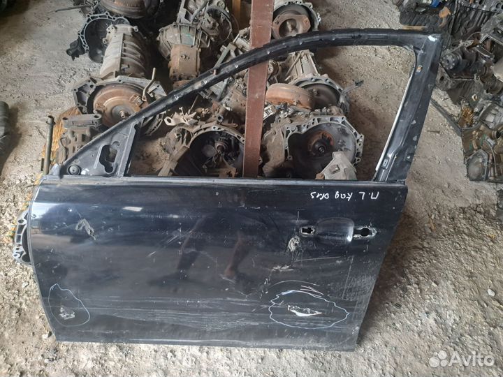 Дверь передняя левая на Cadillac bls