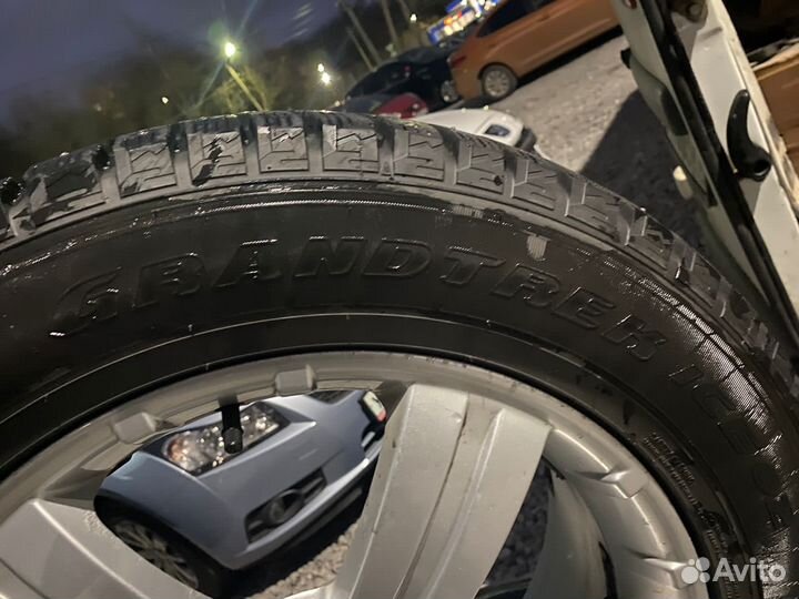 Dunlop Grandtrek Ice 02 255/55 R18