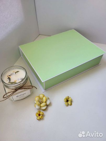 Коробка подарочная