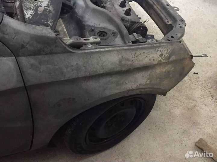 Крыло переднее правое Лада Веста