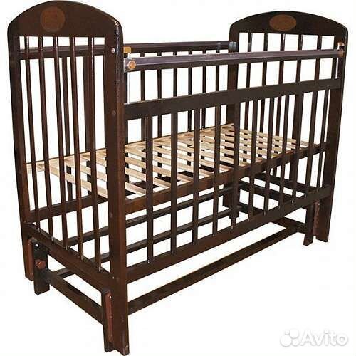 Детская кровать с матрасом и комлектом