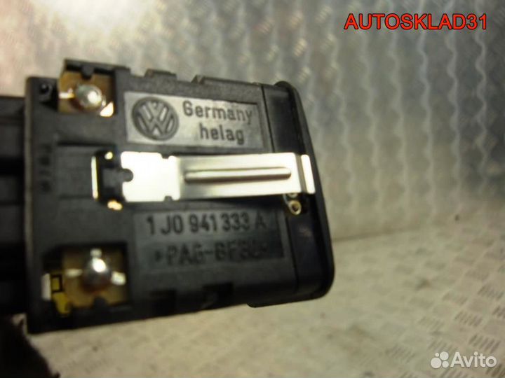 Кнопка корректора фар бу на Гольф 4 1J0941333A