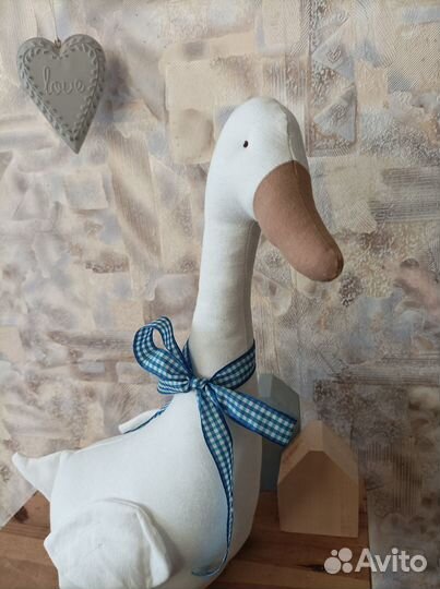 Гусь игрушка из льна или плюша декор детской