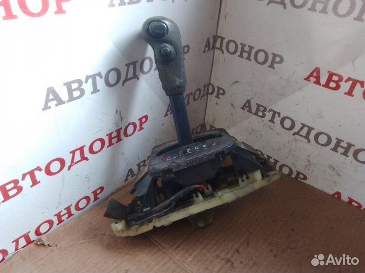 Селектор АКПП Mazda 626 GE 2.0 1995