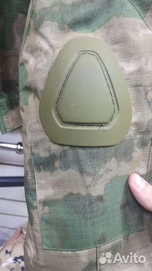 Костюм камуфляжный с защитой коленей и локтей