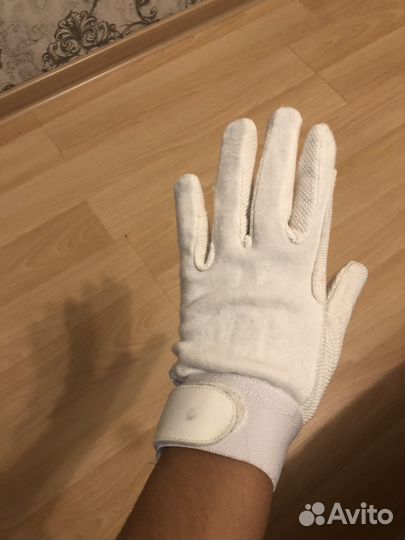 Перчатки для верховой езды белые